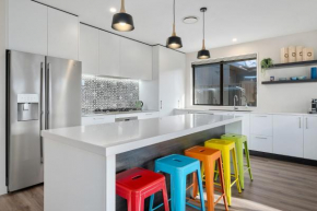 Sapphire Spring Rise, Wanaka